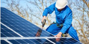 Installation Maintenance Panneaux Solaires Photovoltaïques à Begard